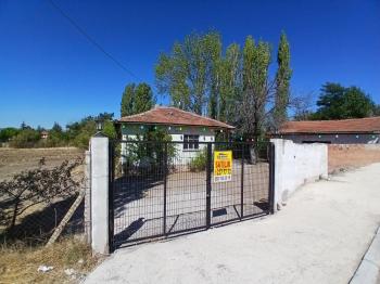 GÜVENAY - ÇORUM BUHARAEVLER SARMAHAL KARŞISI SATILIK BAĞ