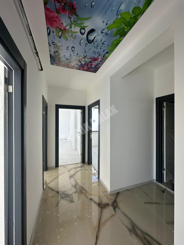 AFYON ÜÇOK EMLAKTAN MAREŞAL F ÇAKMAK MAH KİRALIK SIFIR 2+1 DAİRE