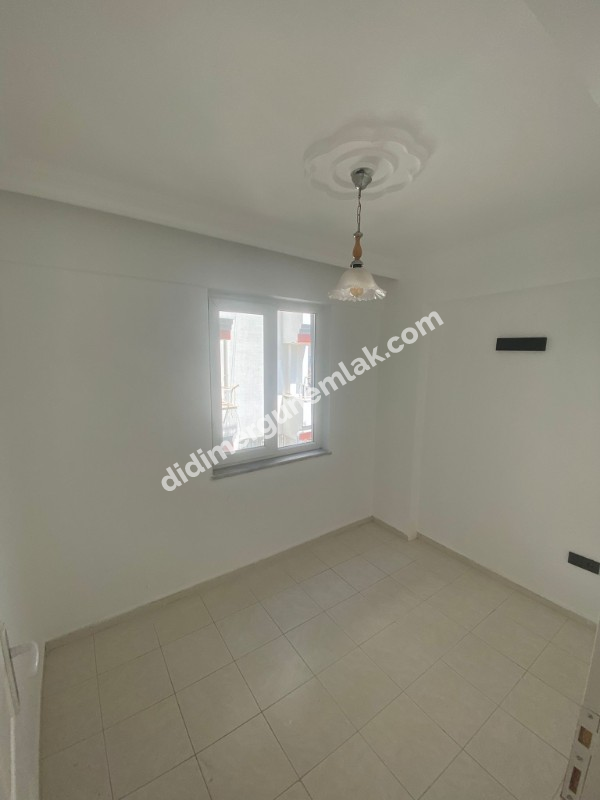 DİDİM ALTINKUMDA DENİZE YÜRÜME MESAFESİNDE MASRAFSIZ 2+1 SATILIK DAİRE