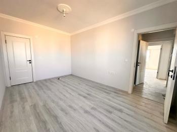 GÜVENAY - ÇORUM ULUKAVAK MAH.YENİ İSKİLİP YOLU ÜZERİ SATILIK 3+1 SIFIR DAİRE