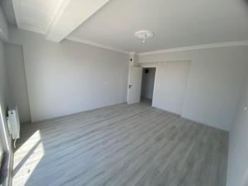 GÜVENAY - ÇORUM ULUKAVAK MAH. YENİ İSKİLİP YOLU ÜZERİ SATILIK 3+1 SIFIR DAİRE