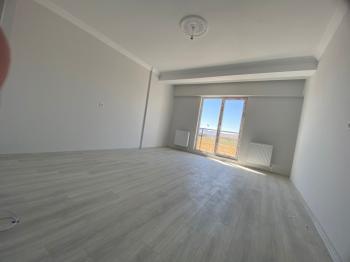 GÜVENAY - ÇORUM ULUKAVAK MAH. YENİ İSKİLİP YOLU ÜZERİ SATILIK 3+1 SIFIR DAİRE