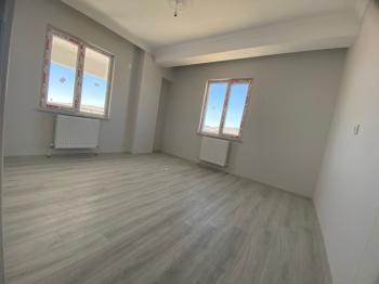 GÜVENAY - ÇORUM ULUKAVAK MAH. YENİ İSKİLİP YOLU ÜZERİ SATILIK 3+1 SIFIR DAİRE