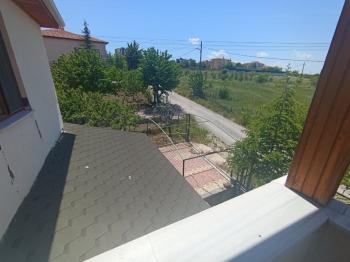 Güvenay - Çorum Üçtutlar Mahallesi Ayarık Bağları 4+1 Satılık Villa