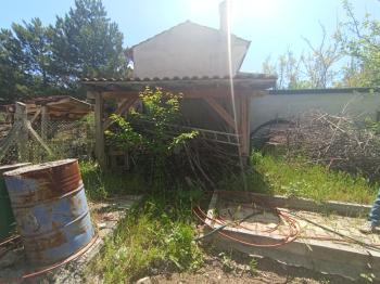 Güvenay - Çorum Üçtutlar Mahallesi Ayarık Bağları 4+1 Satılık Villa