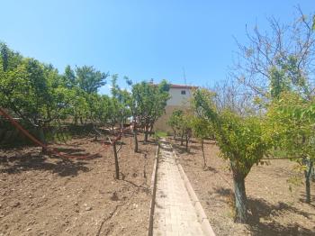 Güvenay - Çorum Üçtutlar Mahallesi Ayarık Bağları 4+1 Satılık Villa