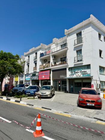 Kıbrıs Girne Alsancak Bölgesinde Satılık Sende Katlı Dükkan
