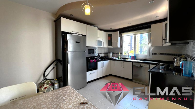 Elmas’tan Menteş’te Merkezi Konum Geniş Metraj Bağımsız 3+1