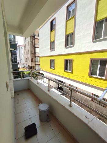 GÜVENAY - ÇORUM ULUKAVAK MAH. SELİMİYE CAMİİ CİVARI SATILIK 3+1 DAİRE