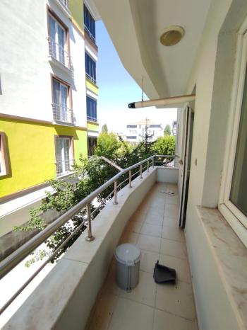 GÜVENAY - ÇORUM ULUKAVAK MAH. SELİMİYE CAMİİ CİVARI SATILIK 3+1 DAİRE