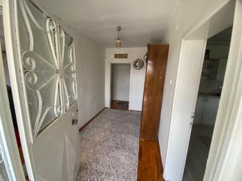 GÜVENAY - ÇORUM AYARIK BAĞLARI 2200 M2 İÇERİSİNDE 1+1 EV OLAN BAĞ