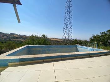 GÜVENAY - ÇORUM AYARIK BAĞLARI 2200 M2 İÇERİSİNDE 1+1 EV OLAN BAĞ