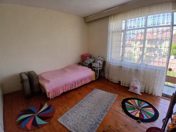 GÜVENAY - ÇORUM ÇEPNİ MAHALLESİ ULU MEZARLIK KARŞISINDA 3+1 SATILIK DAİRE