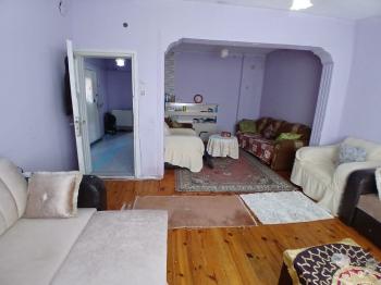 GÜVENAY - ÇORUM ÇEPNİ MAHALLESİ ULU MEZARLIK KARŞISINDA 3+1 SATILIK DAİRE