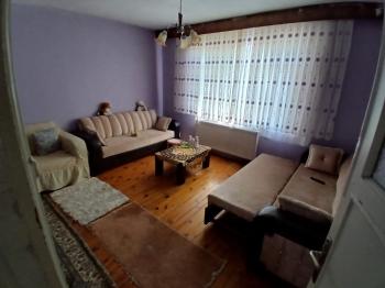 GÜVENAY - ÇORUM ÇEPNİ MAHALLESİ ULU MEZARLIK KARŞISINDA 3+1 SATILIK DAİRE