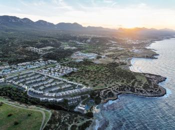 KKTC Girne Esentepe Casa del Mare Projesinde Havuz Manzaralı Satılık 1+1 Loft Gardenhouse