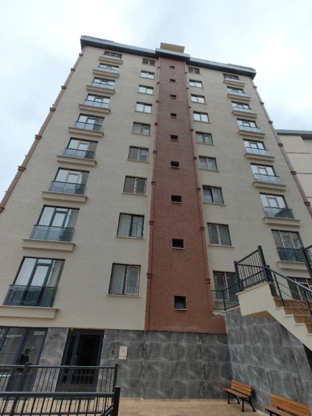 Alibeyköy Metro'ya 5 dk Güvenlikli Otoparklı Site'de 8.Kat Satılık Daire