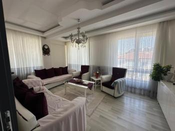 AFYON ÜÇOK EMLAKTAN ALİ İHSAN PAŞA MAH SATILIK CADDE ÜZERİ LÜX DAİRE