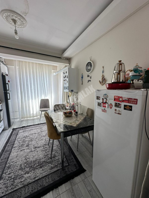 AFYON ÜÇOK EMLAKTAN ALİ İHSAN PAŞA MAH SATILIK CADDE ÜZERİ LÜX DAİRE