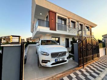 Didim'de Satılık 3+1 Sıfır Villa