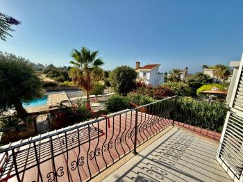 Girne Bellapaiste Tam Donanımlı 3+1 Satılık Villa