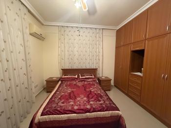 KKTC Girne Edremit Bölgesinde 3.5 Dönüm Arsa İçerisinde Yardımcı Evli Satılık Villa