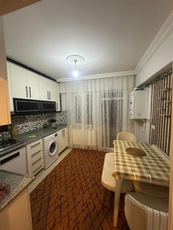 GÜVENAY - ÇORUM GÜLABİBEY KAPAKLI MEVKİ BAKIMLI SATILIK 2+1 DAİRE