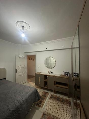 GÜVENAY - ÇORUM GÜLABİBEY KAPAKLI MEVKİ BAKIMLI SATILIK 2+1 DAİRE