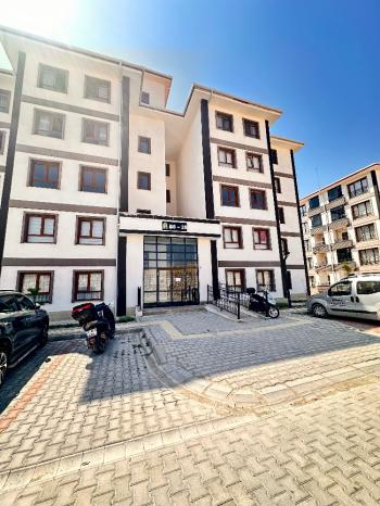 GÜVENAY - ÇORUM SİLİMKENT TOKİ SATILIK ARA KAT 2+1 DAİRE 