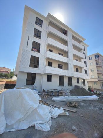 GÜVENAY - ÇORUM GÜLABİBEY MAH. KAPAKLI 3.CADDE ÜZERİ 3+1 SATILIK DAİRE