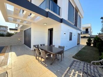 Didim Satılık Full Eşyalı Villa