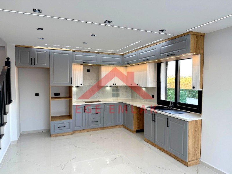 Didim'de Satılık Havuzlu 3+1 Villa