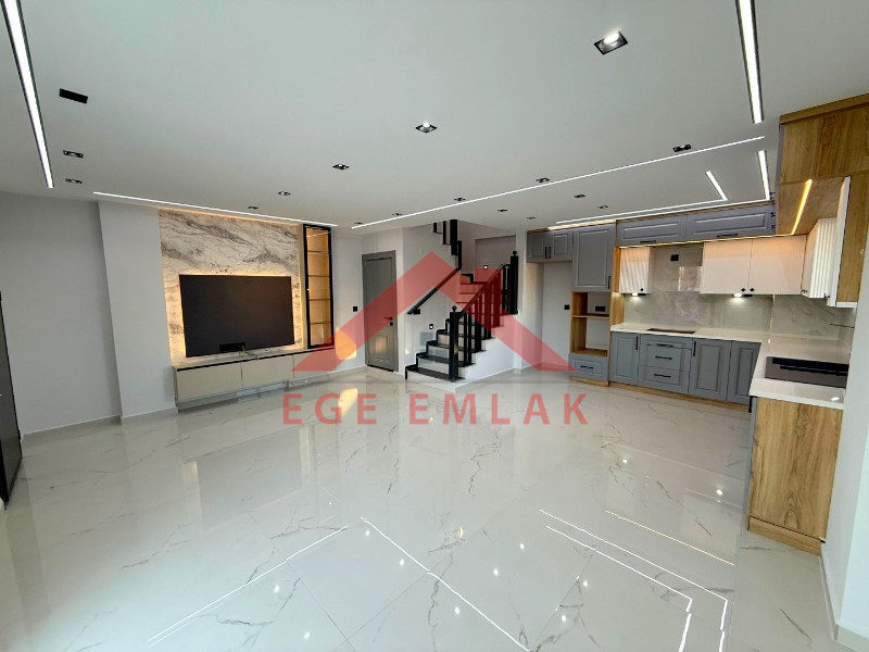 Didim'de Satılık Havuzlu 3+1 Villa