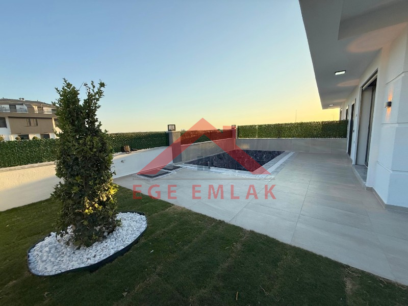 Didim'de Satılık Havuzlu 3+1 Villa