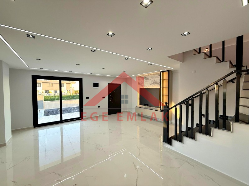 Didim'de Satılık Havuzlu 3+1 Villa