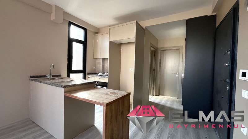 Elmas’tan Atatürk Mah.’de Merkezi Konumda Yatırıma Uygun 1+1