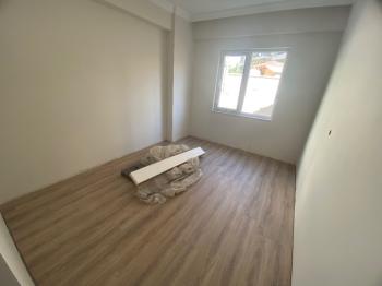 GÜVENAY - ÇORUM GÜLABİBEY EKİN CADDESİ ÜZERİ SATILIK SIFIR 3+1 DAİRE