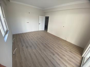 GÜVENAY - ÇORUM GÜLABİBEY EKİN CADDESİ ÜZERİ SATILIK SIFIR 3+1 DAİRE
