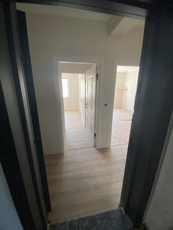 GÜVENAY - ÇORUM GÜLABİBEY MAHALLESİ KAPAKLI MEVKİİ SATILIK SIFIR 2+1 DAİRE