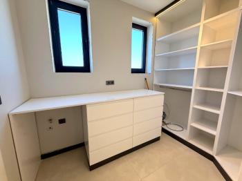 Didim'de Satılık Havuzlu Otoparklı Villa