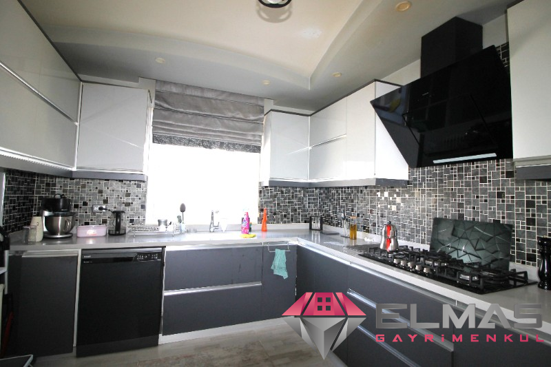 Elmas’tan Menderes’te Tek Blok Jeneratörlü Emsalsiz Metraj  4+1