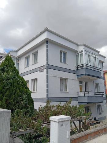 GÜVENAY - ÇORUM GÜLABİBEY MAHALLAESİ BAĞCILAR MEVKİİ 2+1 KİRALIK DAİRE