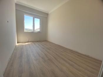 GÜVENAY- ÇORUM GÜLABİBEY MAHALLESİ EKİN CADDESİ ÜZERİ SATILIK SIFIR  3+1 DAİRE