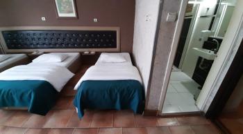 KAHVECİOĞLU EMLAK' DAN MERKEZDE SATILIK OTEL