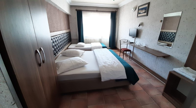 KAHVECİOĞLU EMLAK' DAN MERKEZDE SATILIK OTEL