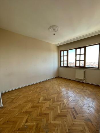 AFYON ÜÇOK EMLAKTAN HARBİŞ  KOCATEPE MAH KİRALIK 2+1 DAİRE 