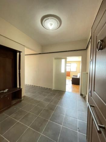 AFYON ÜÇOK EMLAKTAN HARBİŞ  KOCATEPE MAH KİRALIK 2+1 DAİRE 