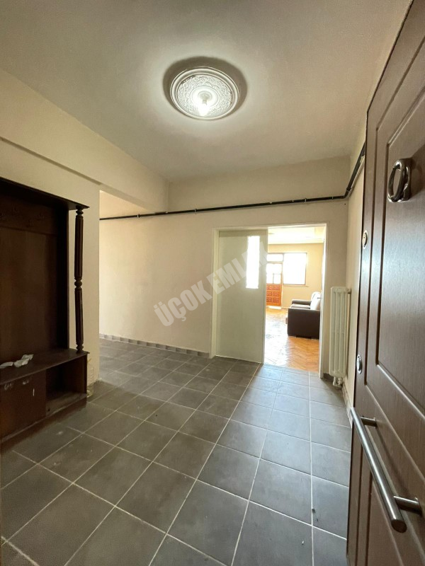 AFYON ÜÇOK EMLAKTAN HARBİŞ  KOCATEPE MAH KİRALIK 2+1 DAİRE 