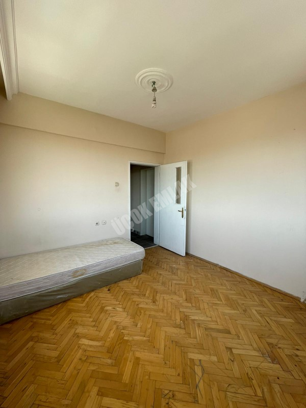 AFYON ÜÇOK EMLAKTAN HARBİŞ  KOCATEPE MAH KİRALIK 2+1 DAİRE 