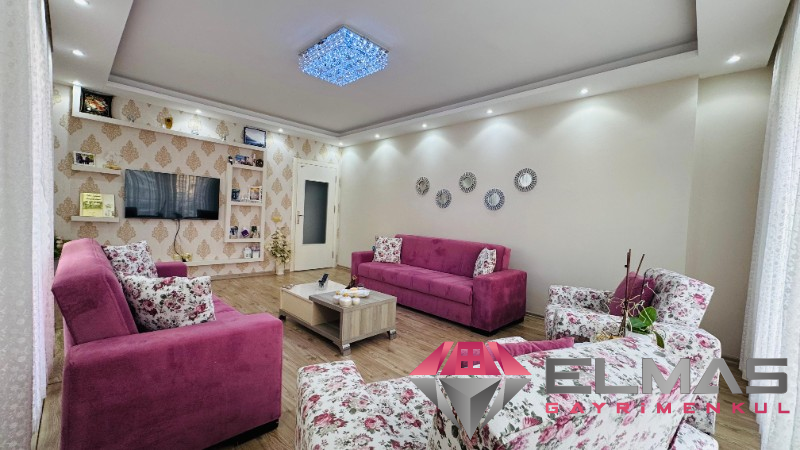 Elmas’tan Akdeniz Mh.'de Geniş  Metraj Ara Kat 4+1